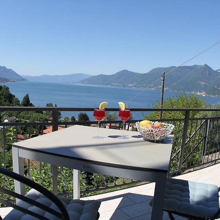 Casa Colmegna Mit Traumhaften See- Und Bergblick Luino Exteriér fotografie