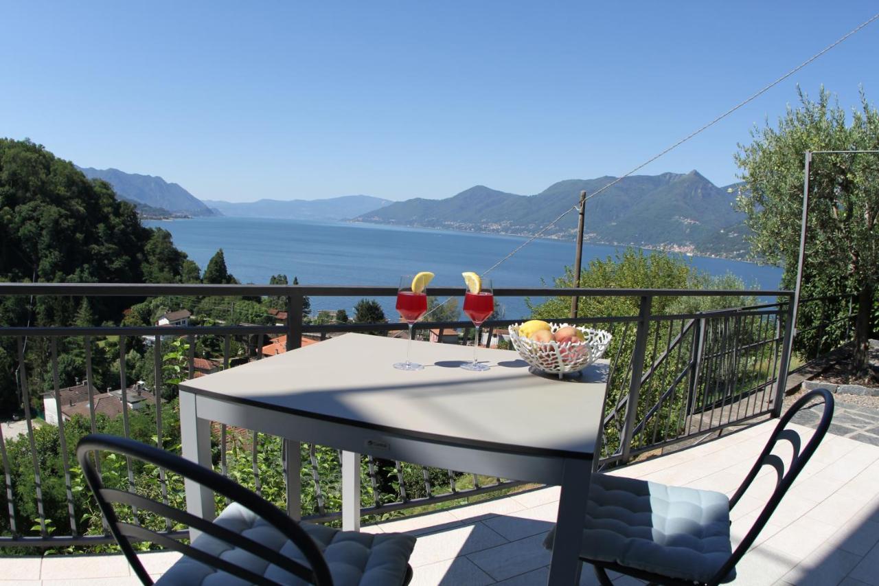 Casa Colmegna Mit Traumhaften See- Und Bergblick Luino Exteriér fotografie